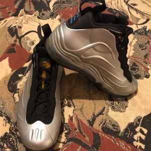 NIKE Air Foamposite Max Metallic Silver Duncan